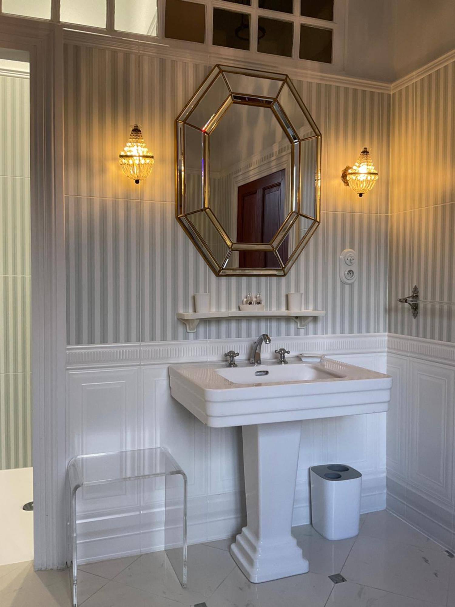 Le Logis D'Equilly Bed and Breakfast Εξωτερικό φωτογραφία