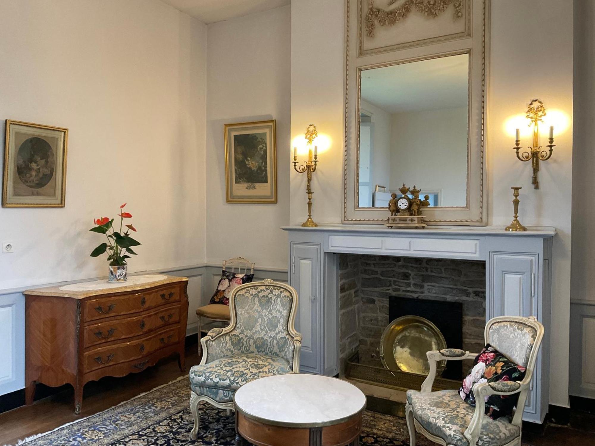 Le Logis D'Equilly Bed and Breakfast Εξωτερικό φωτογραφία